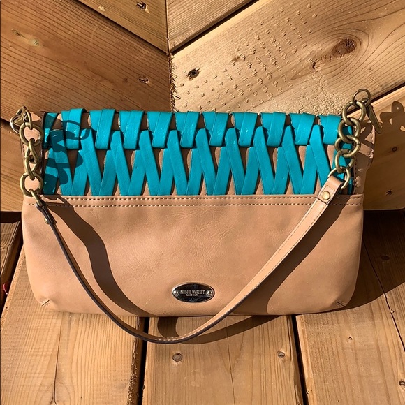 Nine West Unique Turquoise Woven ZigZag Handbag - Picture 3 of 8